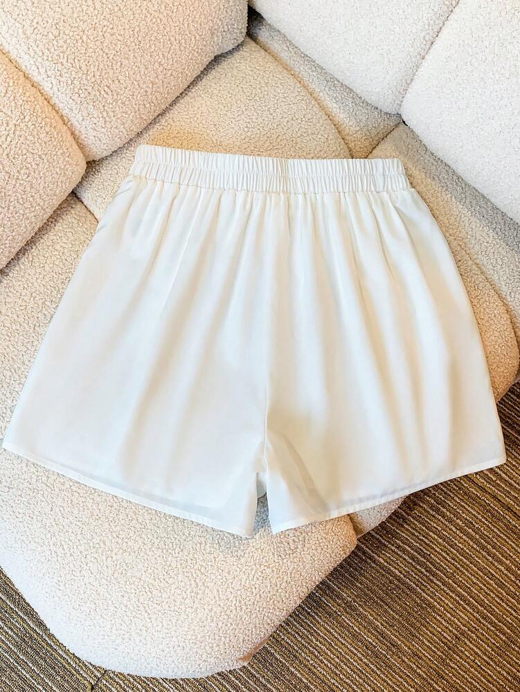 GlowEve Women's Casual Printed Shorts – White Equestrian Summer Leisurewear