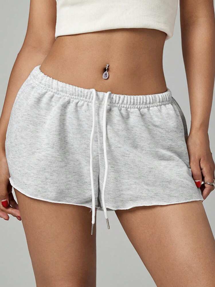 SHEIN PETITE Women's Solid Color Elastic Waist Loose Casual Micro Shorts – Grey
