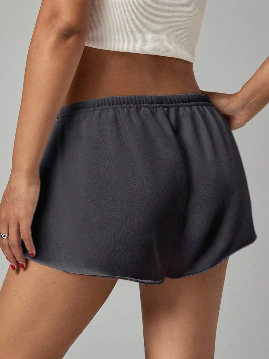 SHEIN PETITE Women's Solid Color Elastic Waist Loose Casual Micro Shorts – Grey