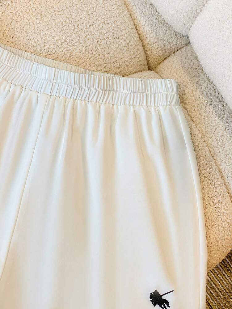 GlowEve Women's Casual Printed Shorts – White Equestrian Summer Leisurewear