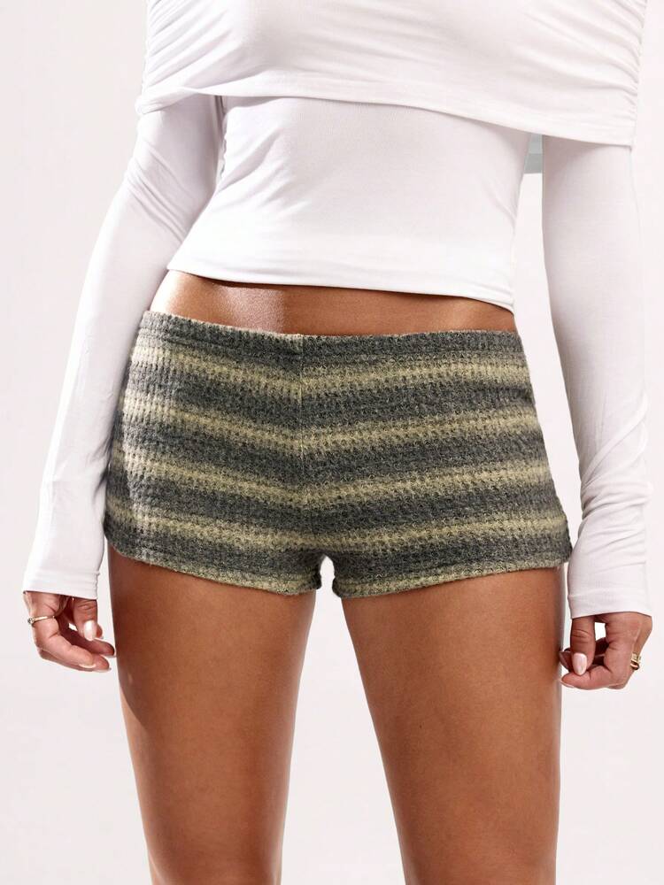 SHEIN BAE Women's Minimalist Fashion Shorts, Suitable For Summer